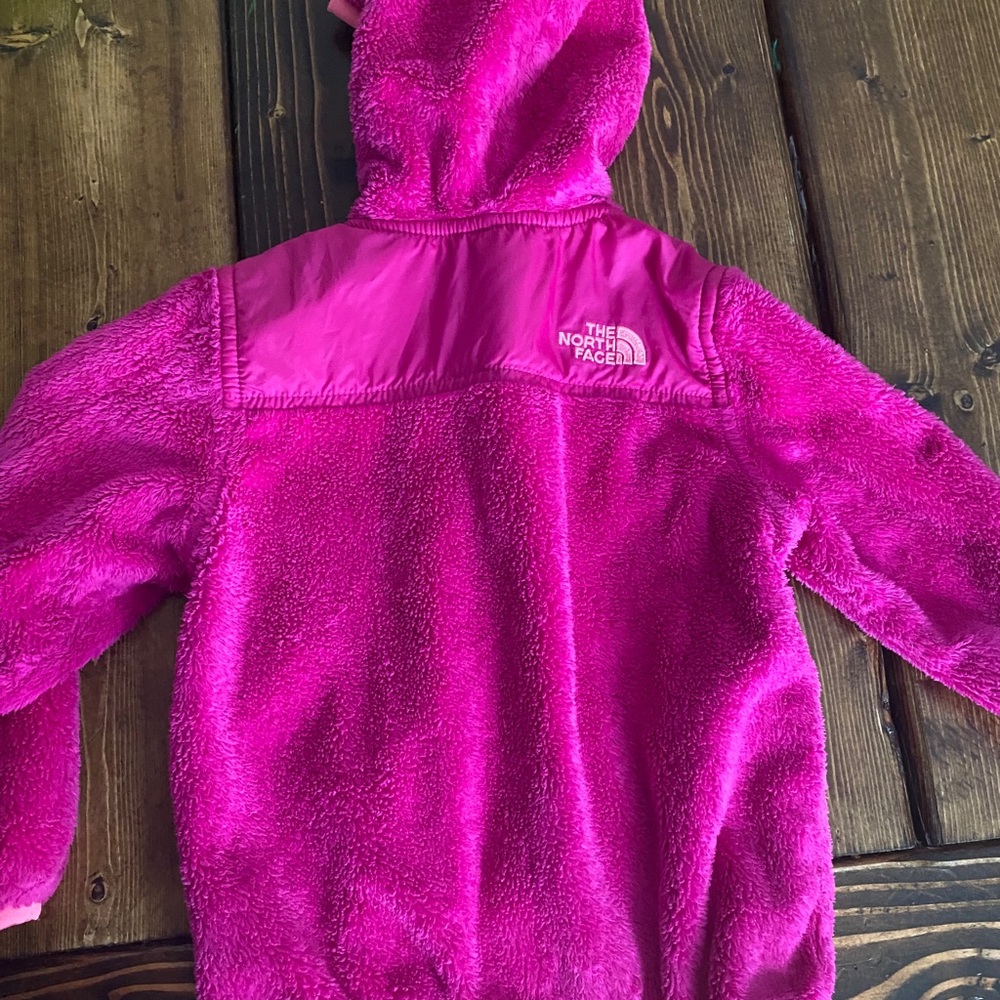 North Face - Picture 3 of 3